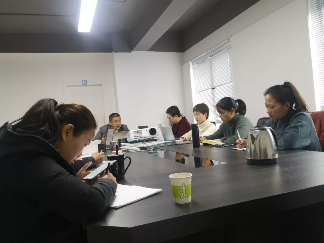 1277星际电子CEO光临杭州战区组织领导并召开火略分析暨员工培训大会