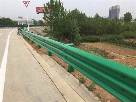 宁波波形护护栏怎么分类？