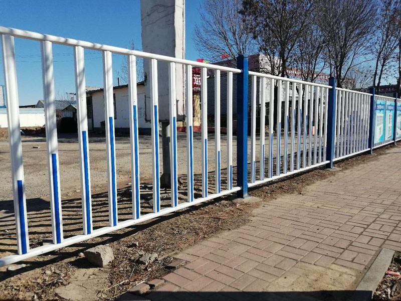 路路护栏